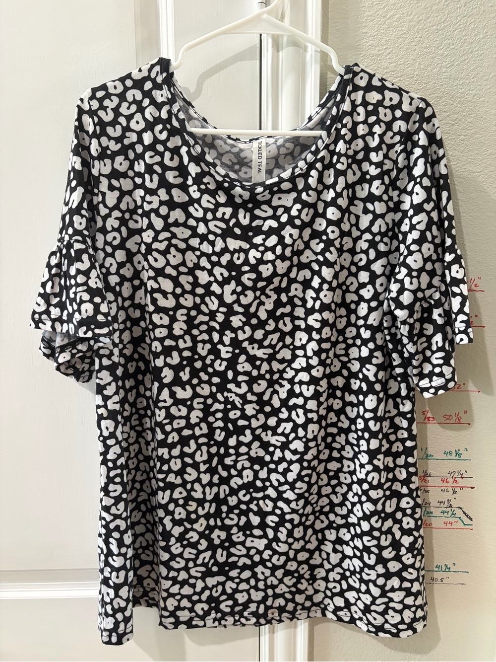 Tickled Teal Black and White Leopard Short Sleeve Top